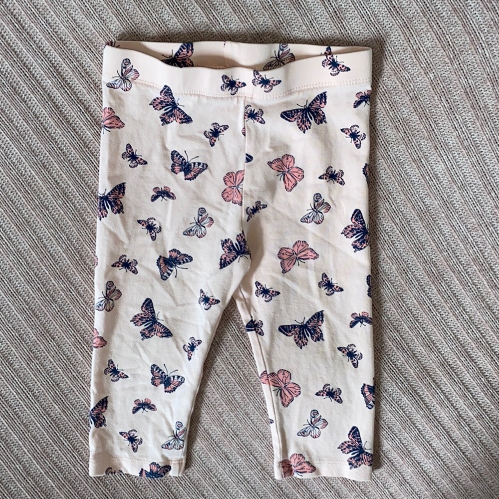 Butterfly Capri Leggings